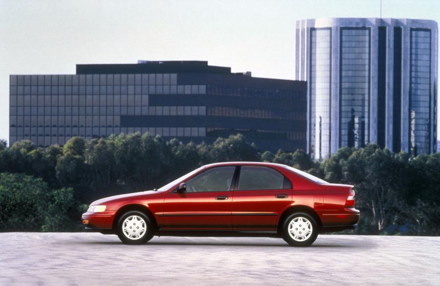  Honda Accord 1994 года  (US) (фото 16 из 19)